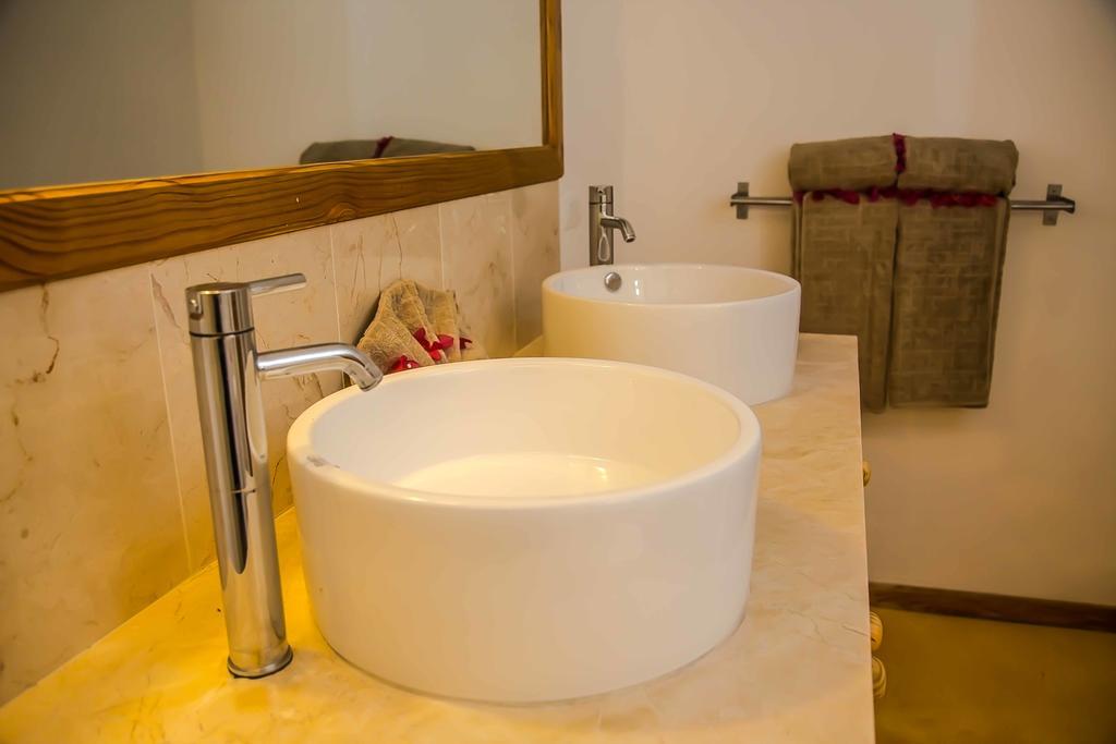Jasmine La Playita - Ocean Front Apartman Las Galeras Kültér fotó